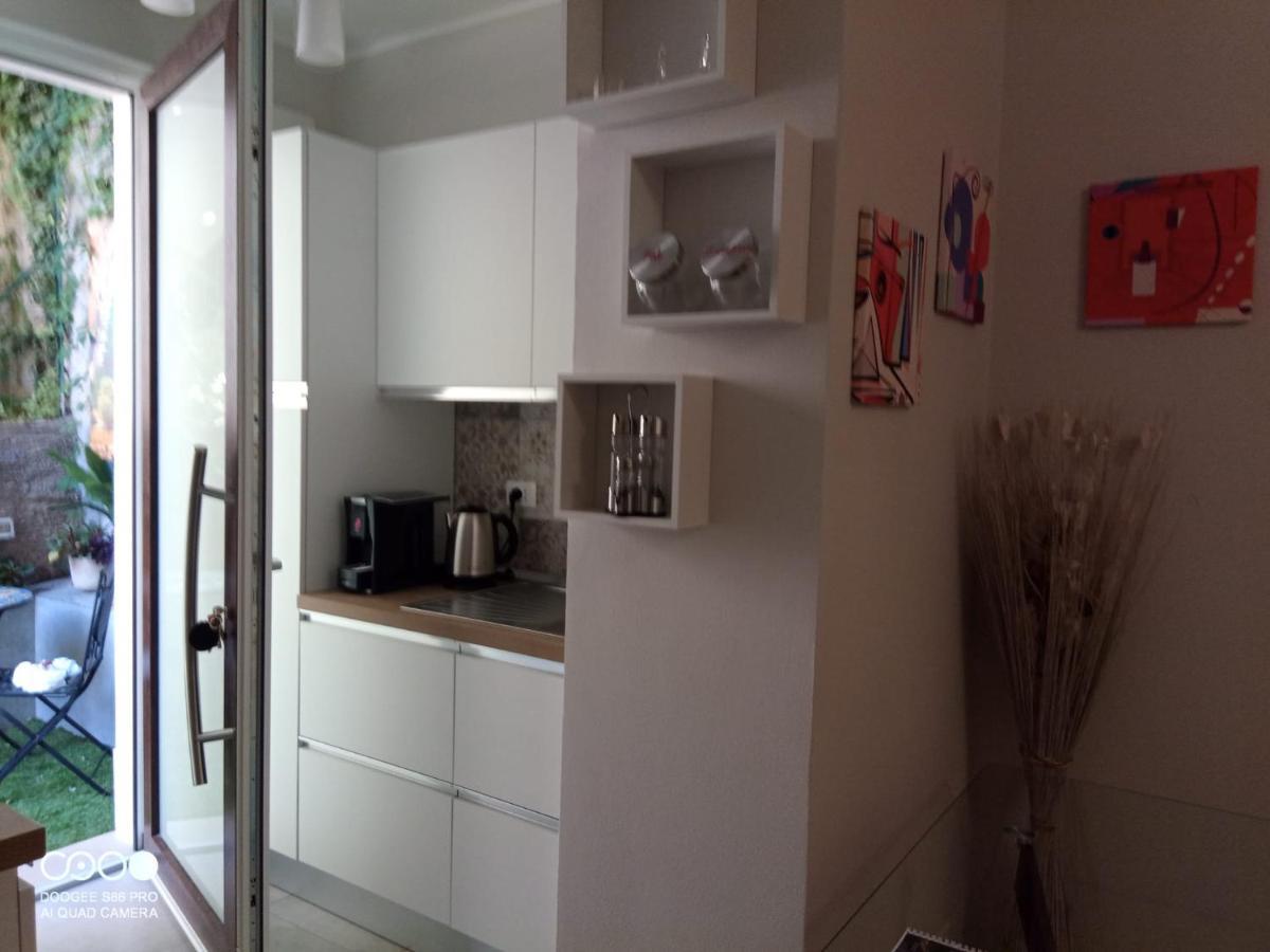 Civico 6 Apartment Peschiera del Garda Ngoại thất bức ảnh