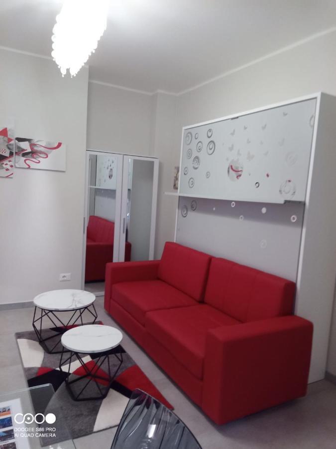 Civico 6 Apartment Peschiera del Garda Ngoại thất bức ảnh