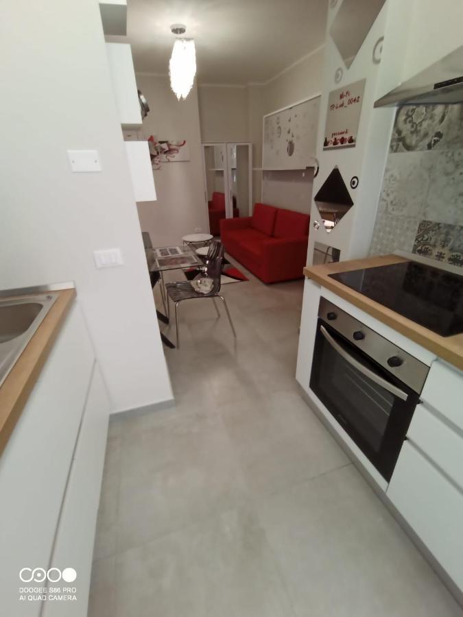 Civico 6 Apartment Peschiera del Garda Ngoại thất bức ảnh