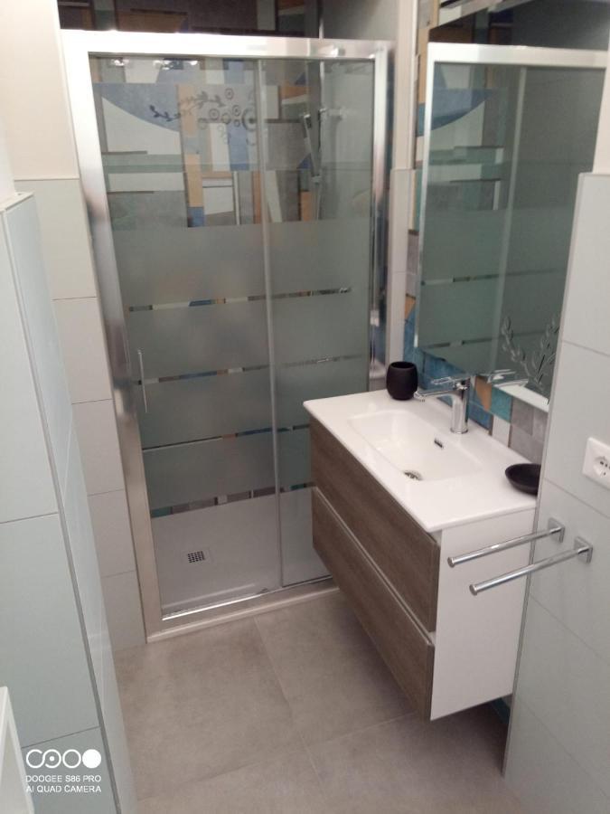 Civico 6 Apartment Peschiera del Garda Ngoại thất bức ảnh